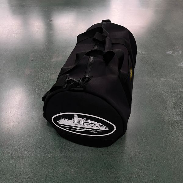 men's sports designer shoulder bags couple fashion pattern printed messenger bag large capacity zipper outdoor duffel bags
men's sports designer shoulder bags couple fashion pattern printed messenger bag large capacity zipper outdoor duffel bags