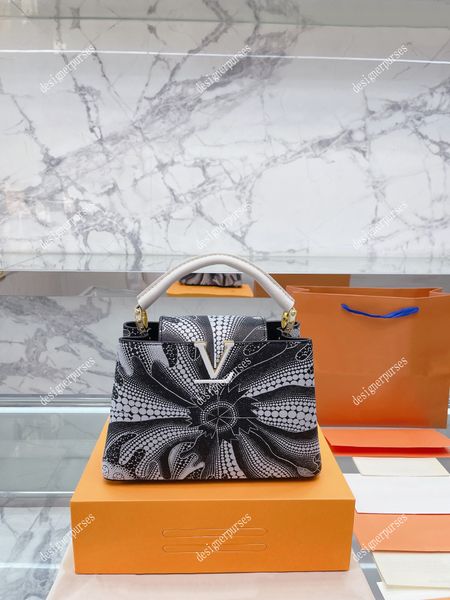 tz luxury calfskin handbag designer capucines bb handbags soft taurillon leather handle totes removable wide shoulder strap crossbody bag la
tz luxury calfskin handbag designer capucines bb handbags soft taurillon leather handle totes removable wide shoulder strap crossbody bag la