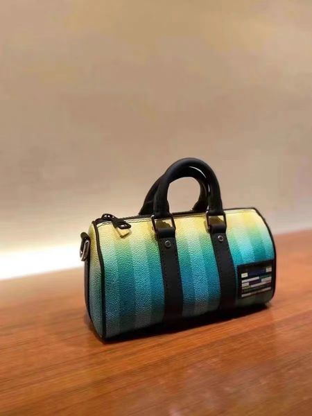sport mini travel shoulder bags handbags designer luxury crossbody totes fashion women messenger leather canvas classic striped handbag keep
sport mini travel shoulder bags handbags designer luxury crossbody totes fashion women messenger leather canvas classic striped handbag keep