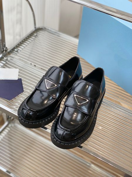 monolith brushed comfort leather loafers shoes sliper on women oxford chunky rubber luxury fashion lug sole platfrom walking party wedding, Black
monolith brushed comfort leather loafers shoes sliper on women oxford chunky rubber luxury fashion lug sole platfrom walking party wedding, Black