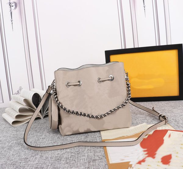 bags shopping luxury designer ontego tote handbag shoulder bag handle open leather practical clutch wallet 2022
bags shopping luxury designer ontego tote handbag shoulder bag handle open leather practical clutch wallet 2022