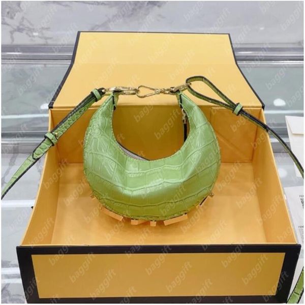 luxury graphy half moon hobo roma nano mini bag lady peas handbag women letter matel hardware designer saddle alligator leather cl273a
luxury graphy half moon hobo roma nano mini bag lady peas handbag women letter matel hardware designer saddle alligator leather cl273a
