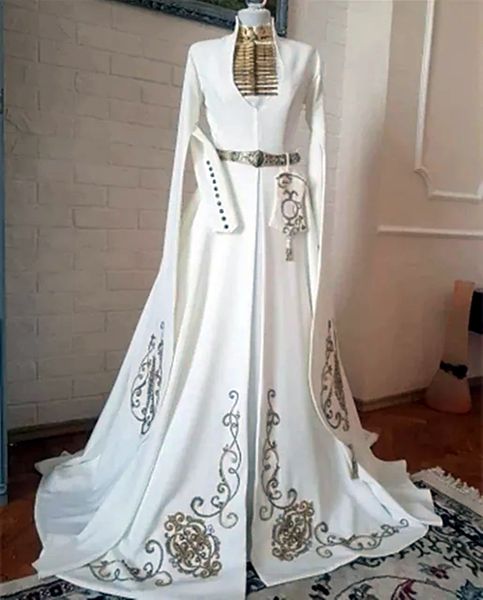 2023 kaftan embroidery a line wedding dresses high neck long sleeves white satin moroccan arabic muslim bridal gowns court train traditional
2023 kaftan embroidery a line wedding dresses high neck long sleeves white satin moroccan arabic muslim bridal gowns court train traditional