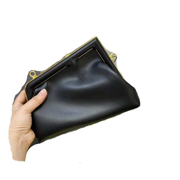 ladies cloud bag handbags leather shoulder bags female wallet crossbody clutch purses designer bags266m
ladies cloud bag handbags leather shoulder bags female wallet crossbody clutch purses designer bags266m