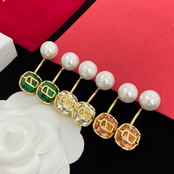 luxury intellectuality multicolored crystal pearl earrings dangle women creative catwalk colour-fast ear studs earring designer jewelry girl, Silver
luxury intellectuality multicolored crystal pearl earrings dangle women creative catwalk colour-fast ear studs earring designer jewelry girl, Silver
