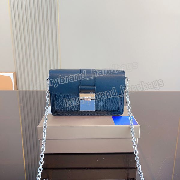 luxury designer bags chain handbags tote bag ladies crossbody bags fashion women shoulder messenger wallet purses
luxury designer bags chain handbags tote bag ladies crossbody bags fashion women shoulder messenger wallet purses