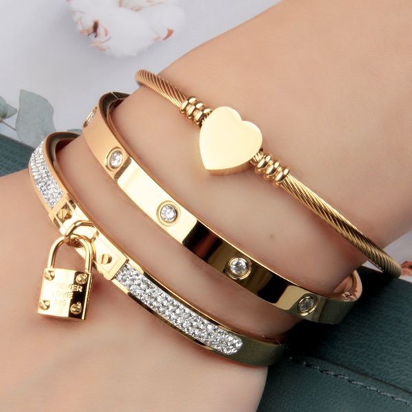 gold-plated jewelry gift diamond hanging small lock heart-shaped accessories stainless steel bracelet women, Black
gold-plated jewelry gift diamond hanging small lock heart-shaped accessories stainless steel bracelet women, Black