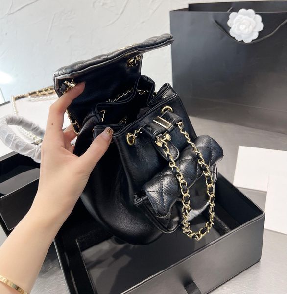 fashion backpack designer channel bag luxury women's shoulder bags leather handbag purse pearl earphone crossbody bag adjustable length
fashion backpack designer channel bag luxury women's shoulder bags leather handbag purse pearl earphone crossbody bag adjustable length
