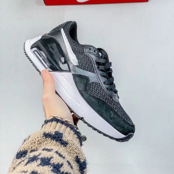 classic women boots air cushion running shoes fashion luxury men sneakers shock absorption casual comfortable mesh net breathable designer f, Black
classic women boots air cushion running shoes fashion luxury men sneakers shock absorption casual comfortable mesh net breathable designer f, Black