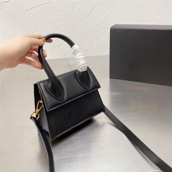 leather famous designer lady fashion wallets handbag cross body shoulder handle bags plain card holder causal squa274v, Red;black
leather famous designer lady fashion wallets handbag cross body shoulder handle bags plain card holder causal squa274v, Red;black