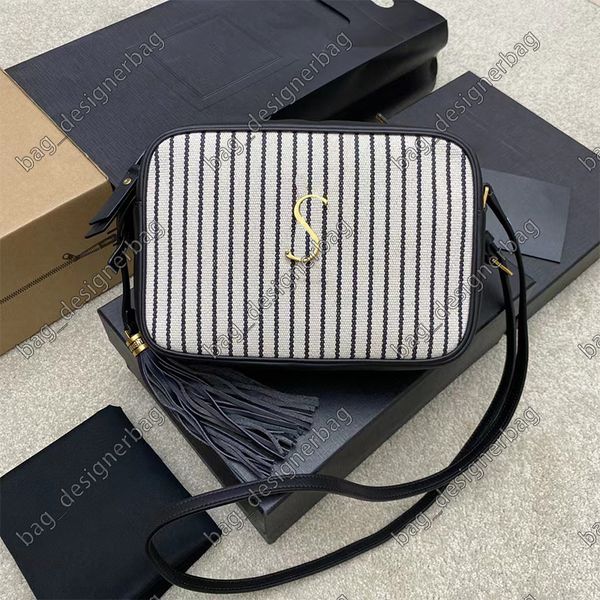 luxurys designers lou camera bags black cow skin women handbags classical lady shoulder bag crossbody purse
luxurys designers lou camera bags black cow skin women handbags classical lady shoulder bag crossbody purse