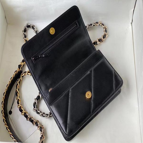 tier designer wallets womens wallet bags purses lambskin credit card holder classic quilted double flap mini size 19cm lady ha253e, Red;black
tier designer wallets womens wallet bags purses lambskin credit card holder classic quilted double flap mini size 19cm lady ha253e, Red;black