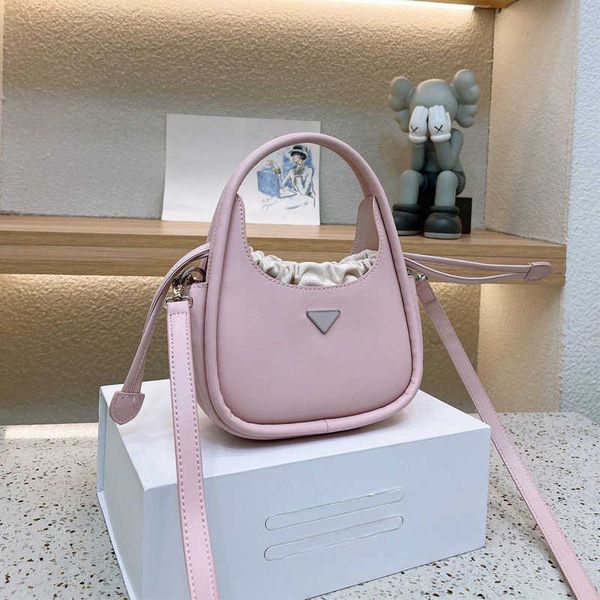 designer bags luxurys handbags women shoulder bag fashion leather totes purse cute lunch box bag phone crossbody bags 221229
designer bags luxurys handbags women shoulder bag fashion leather totes purse cute lunch box bag phone crossbody bags 221229