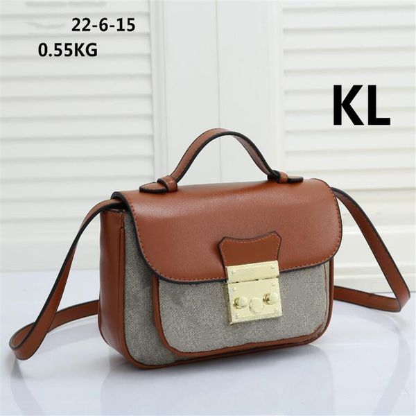 sold color fashion women shoulder bag change women wallets for men and women waist bag classic letter chain crossbody bag237c
sold color fashion women shoulder bag change women wallets for men and women waist bag classic letter chain crossbody bag237c