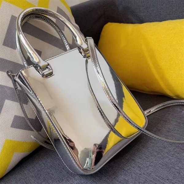 2021 designer bags luxury handbags mini tote purse large capacity fashion handbag with shinny colors smooth leather for women248i
2021 designer bags luxury handbags mini tote purse large capacity fashion handbag with shinny colors smooth leather for women248i
