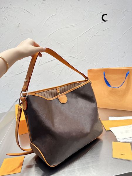 luxury designer handbag shoulder bag the tote bag original ladies fashion classic wallet clutch soft leather crossbody bags for women 39cm, Red;black
luxury designer handbag shoulder bag the tote bag original ladies fashion classic wallet clutch soft leather crossbody bags for women 39cm, Red;black