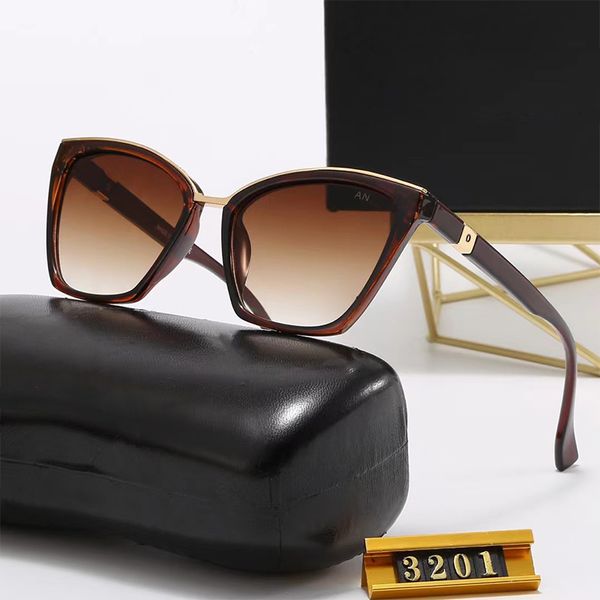fashion designer sunglasses for men women four seasons uv400 goggle beach sun glasses retro small frame luxury design 7 color optional, White;black
fashion designer sunglasses for men women four seasons uv400 goggle beach sun glasses retro small frame luxury design 7 color optional, White;black