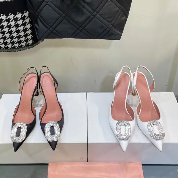 2023 designer pure color pointed toe slides slippers womens luxury genuine leather water drill upper high heels sandals lady back hollowed o, Black
2023 designer pure color pointed toe slides slippers womens luxury genuine leather water drill upper high heels sandals lady back hollowed o, Black