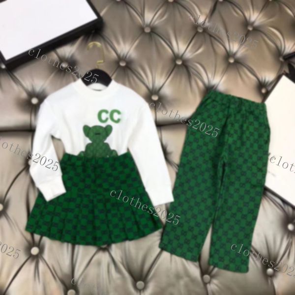 designer tracksuit childrens clothing hoodies sets pullover pants 2 pieces brand solid printed with the letters sports velvet style kids gir, White
designer tracksuit childrens clothing hoodies sets pullover pants 2 pieces brand solid printed with the letters sports velvet style kids gir, White