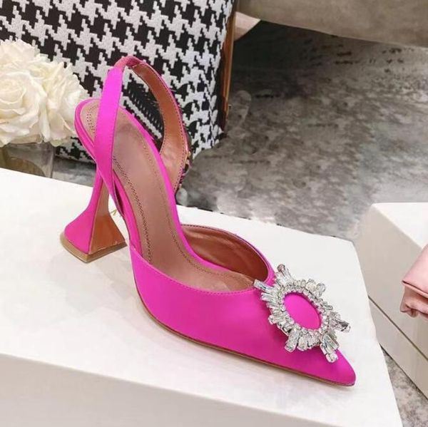 amina muaddi dress shoes sandals satin pointed slingbacks bowtie pumps crystal-sunflower high heeled shoe10cm women's luxury designer p, Black
amina muaddi dress shoes sandals satin pointed slingbacks bowtie pumps crystal-sunflower high heeled shoe10cm women's luxury designer p, Black