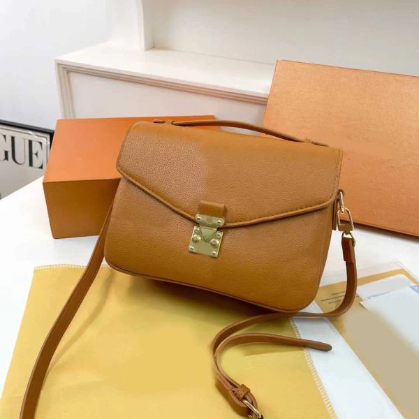 designer bag handbag shoulder bags women crossbody luxury handbags women embossing classic purses 220920, Black;red
designer bag handbag shoulder bags women crossbody luxury handbags women embossing classic purses 220920, Black;red