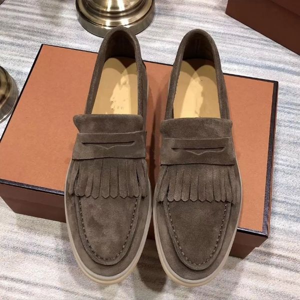 loro piana season suede leather new mens women casual walking shoes sneakers punching tassels lock designer flats leisure dress shoe officia, Black
loro piana season suede leather new mens women casual walking shoes sneakers punching tassels lock designer flats leisure dress shoe officia, Black