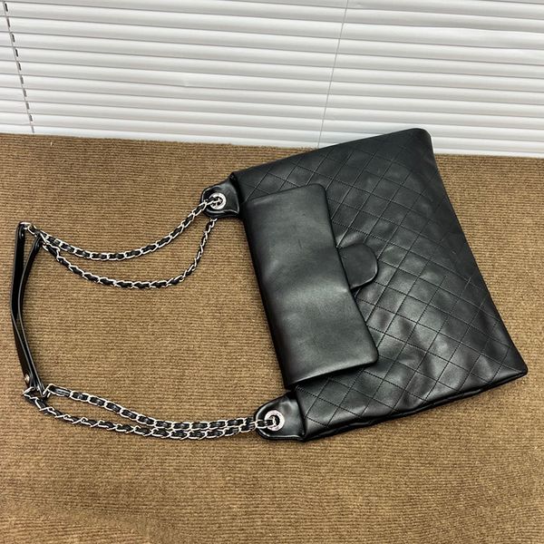 cc bags luxury brand shoulder bags vinatge womens lambskin hobo black bags silver metal matelasse chain cross body shoulder purse large capa
cc bags luxury brand shoulder bags vinatge womens lambskin hobo black bags silver metal matelasse chain cross body shoulder purse large capa