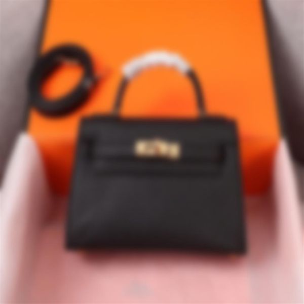 classic designer women handbag shoulder bags style mini strap crossbody purse genuine leather handbag palm print199o
classic designer women handbag shoulder bags style mini strap crossbody purse genuine leather handbag palm print199o