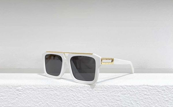 fashion designer sunglasses l1 classic eyeglasses goggle outdoor beach sun glasses for man woman aaa7 z1801e 1230, White;black
fashion designer sunglasses l1 classic eyeglasses goggle outdoor beach sun glasses for man woman aaa7 z1801e 1230, White;black