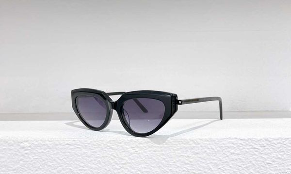 fashion designer sunglasses women's men's goggles beach sunglasses small frame luxury quality bb0159s with box 1230, White;black
fashion designer sunglasses women's men's goggles beach sunglasses small frame luxury quality bb0159s with box 1230, White;black