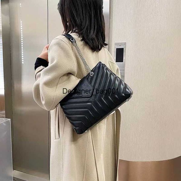 fashion handbag women's designer bag good quality shoulder bag ladies shopping trend soft leather handbags
fashion handbag women's designer bag good quality shoulder bag ladies shopping trend soft leather handbags