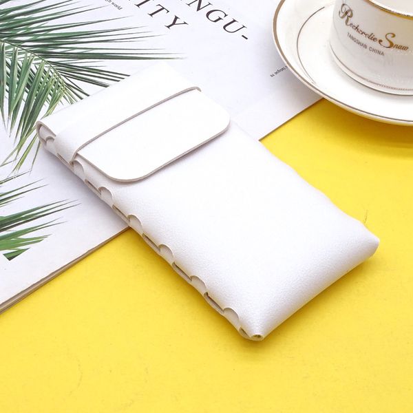 design sunglasses cases colorful vertical glasses soft bag simple fresh female myopic presbyopia student mirror portable storage bag manufac
design sunglasses cases colorful vertical glasses soft bag simple fresh female myopic presbyopia student mirror portable storage bag manufac