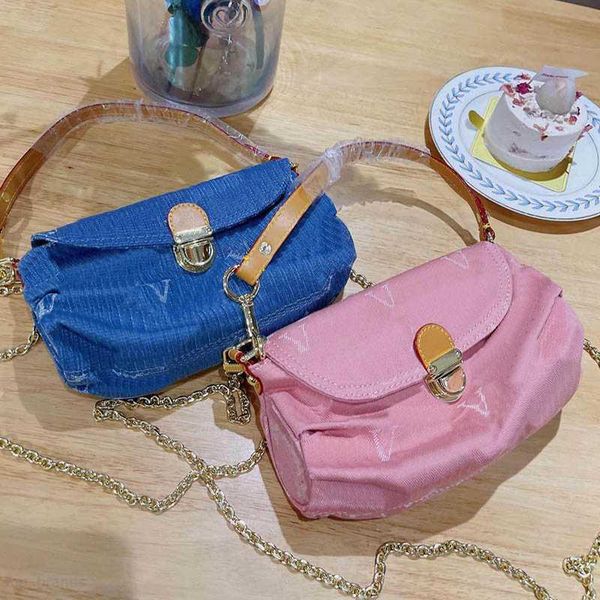 designer cross body diagonal bags women underarm bag fashion denim letter printed shoulder bag handbag lady purse good
designer cross body diagonal bags women underarm bag fashion denim letter printed shoulder bag handbag lady purse good