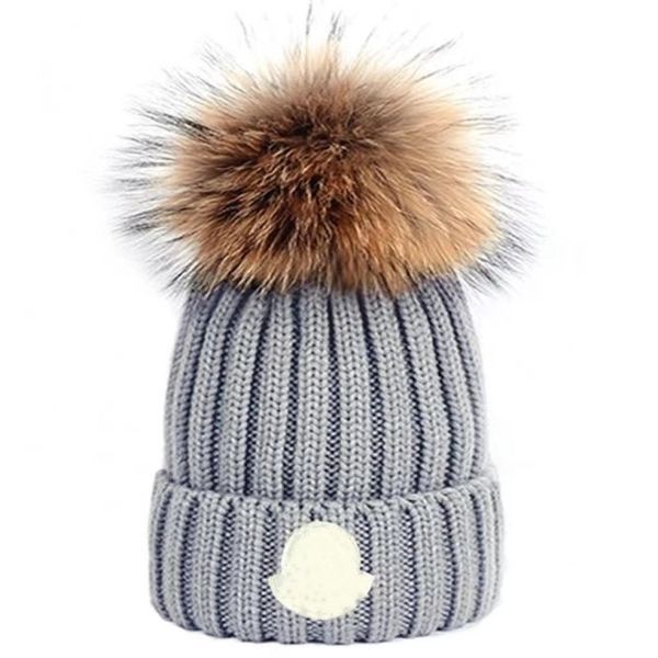 fashion men's and women's woolen hats fur hairball wool knitted thickened warm ski rabbit hair hat, Blue;gray
fashion men's and women's woolen hats fur hairball wool knitted thickened warm ski rabbit hair hat, Blue;gray