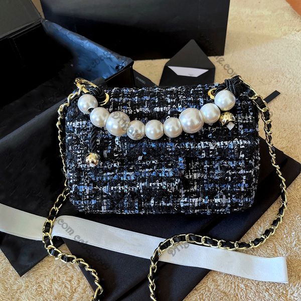 23ss pearl woollen handle designer bag pink black gold hardware luxury quilted totes bags shoulder crossbody flap tweed check plaid tartan m
23ss pearl woollen handle designer bag pink black gold hardware luxury quilted totes bags shoulder crossbody flap tweed check plaid tartan m