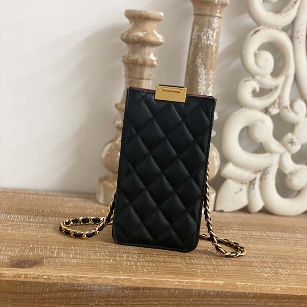 7a luxury bag designer smooth leather fashion wallet square women handbags brand metal sign shoulder clutch bags classic alphabet phone bag
7a luxury bag designer smooth leather fashion wallet square women handbags brand metal sign shoulder clutch bags classic alphabet phone bag