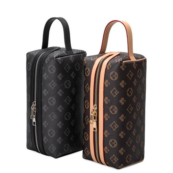 luxurys clutch bags toiletry pouch handbags purses men women leather handbag shoulder bag wallets card holder chain key pouchs244w
luxurys clutch bags toiletry pouch handbags purses men women leather handbag shoulder bag wallets card holder chain key pouchs244w