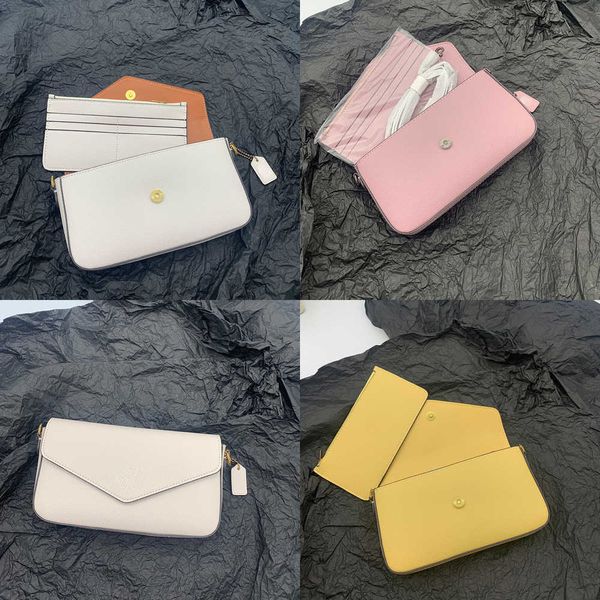 shoulder bags 2022 new women's designer wyn classic old flower envelope two in one crossbody small square
shoulder bags 2022 new women's designer wyn classic old flower envelope two in one crossbody small square