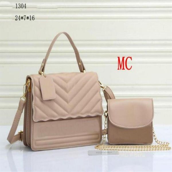 2pcs set leather fashion women crossbody bag metal chain handbags flip cover wallet purse diagonal shoulder bags 1304#225e
2pcs set leather fashion women crossbody bag metal chain handbags flip cover wallet purse diagonal shoulder bags 1304#225e