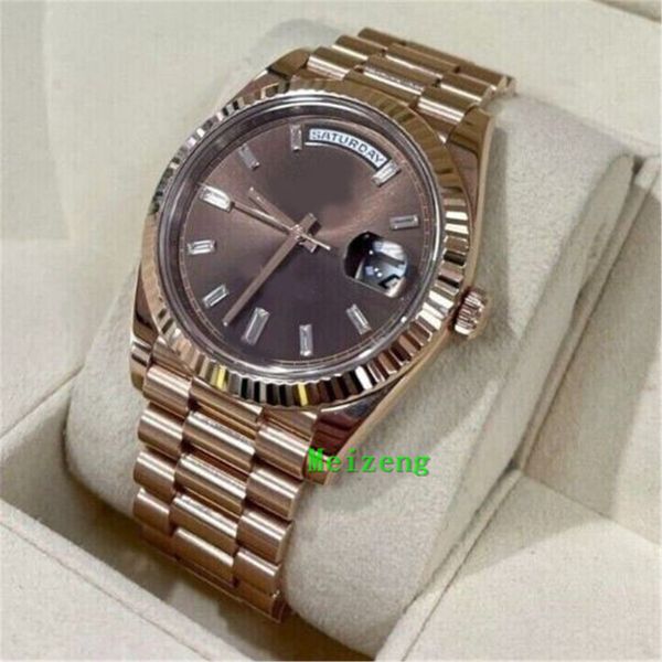 luxury wristwatch brand new day-date 40mm 18k everose gold 228235 chocolate baguette box/papers mint, Slivery;brown
luxury wristwatch brand new day-date 40mm 18k everose gold 228235 chocolate baguette box/papers mint, Slivery;brown