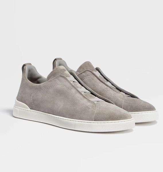 famous brand men triple stitch sneakers shoes luxury designer triple-crossed elastics white black skateboard walking zegns lace up trainers
famous brand men triple stitch sneakers shoes luxury designer triple-crossed elastics white black skateboard walking zegns lace up trainers
