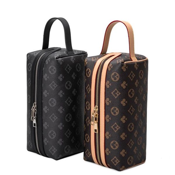 luxurys clutch bags toiletry pouch handbags purses men women leather handbag shoulder bag wallets card holder chain key pouchs276i
luxurys clutch bags toiletry pouch handbags purses men women leather handbag shoulder bag wallets card holder chain key pouchs276i