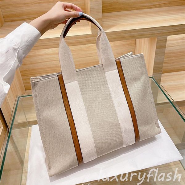 woody designer canvas tote bag women shopping bags fashion 2022 handbags large-capacity book purses black and brown handle purse250n
woody designer canvas tote bag women shopping bags fashion 2022 handbags large-capacity book purses black and brown handle purse250n