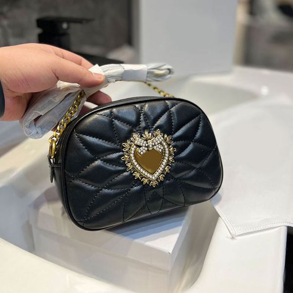 quilted chain bag heart shaped jewelry crossbody mini designer bags women flap shoulder camera handbags genuine leather thread purse clutch
quilted chain bag heart shaped jewelry crossbody mini designer bags women flap shoulder camera handbags genuine leather thread purse clutch