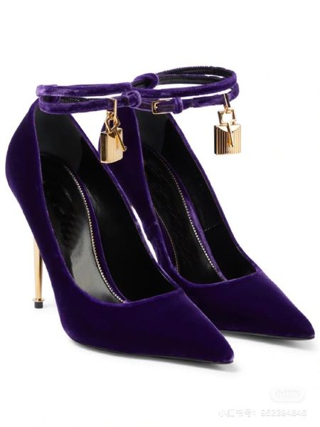 padlock pumps women high heel dress shoes embellished ankle strap pump classic shoes pointy thin heeled luxury brand eu35-43 made in italy, Black
padlock pumps women high heel dress shoes embellished ankle strap pump classic shoes pointy thin heeled luxury brand eu35-43 made in italy, Black
