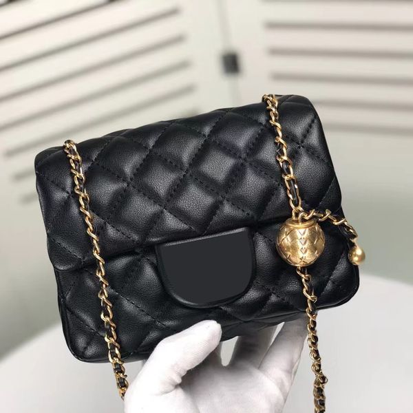 designer bags luxury small square pack 7 colors black and white powder gray blue red every style is classic cross body bag
designer bags luxury small square pack 7 colors black and white powder gray blue red every style is classic cross body bag