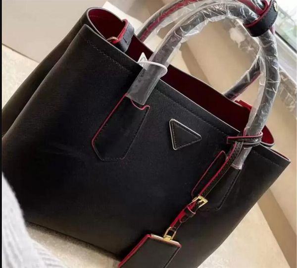 genuine leather 7a quality shoulder bags summer women purse handbags 2022 new fashion casual small square bag unique designer messenger bags
genuine leather 7a quality shoulder bags summer women purse handbags 2022 new fashion casual small square bag unique designer messenger bags