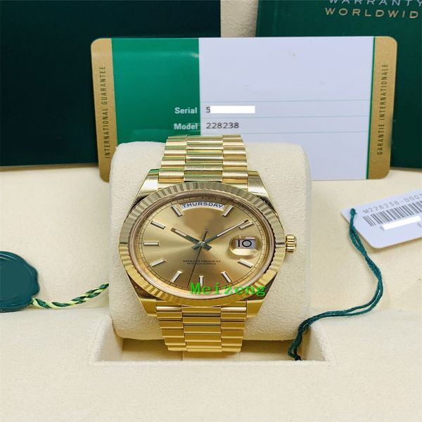 luxury wristwatch brand new day-date president 40mm champagne dial ref. 228238 full set, Slivery;brown
luxury wristwatch brand new day-date president 40mm champagne dial ref. 228238 full set, Slivery;brown