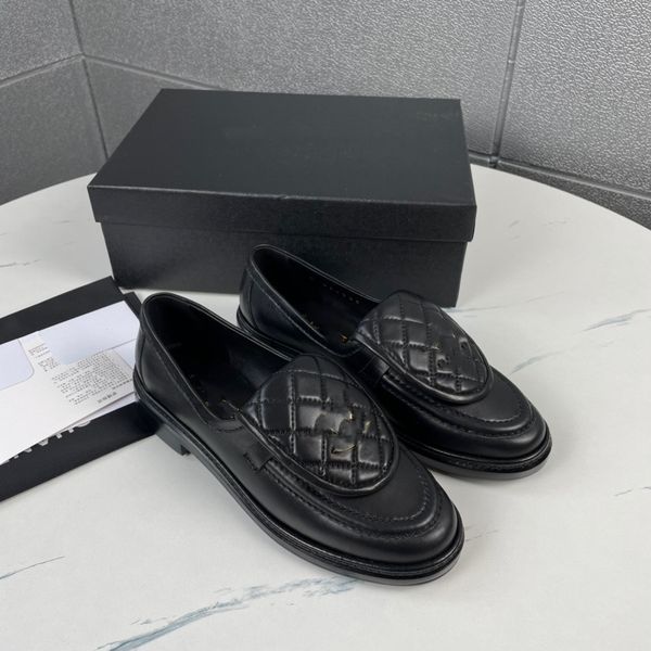 Ladies sandals designer leather loafers stylish Flat heels comfortable platform single shoes size 35-41 with box