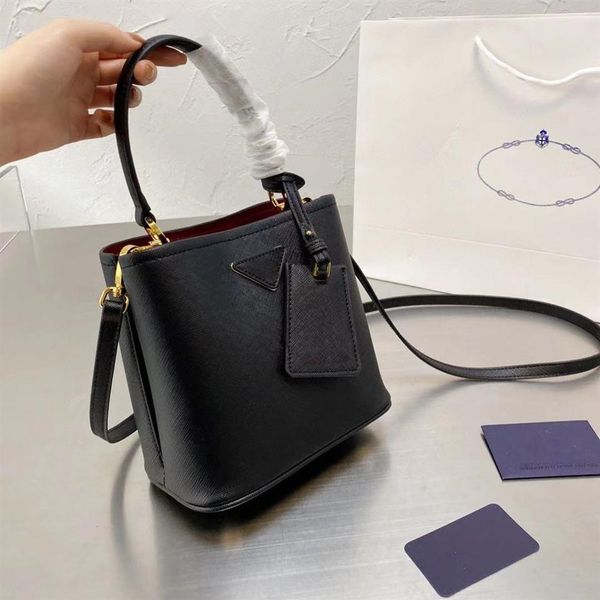 vintage fashion bucket mini tote handle for women crossbody shoulder bag black color genuine leather272w
vintage fashion bucket mini tote handle for women crossbody shoulder bag black color genuine leather272w